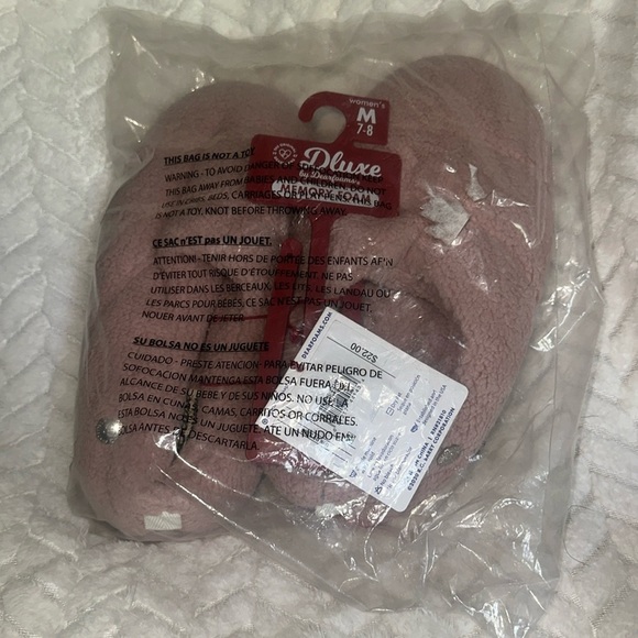 Dluxe by Dearfoams Women's  Slippers - pink size 7 / 8 - Picture 1 of 2